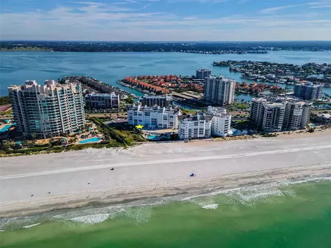 1582 Gulf Blvd #1106, Clearwater Beach, FL 33767