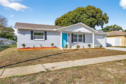 3439 Paloma Dr, Holiday, FL 34690