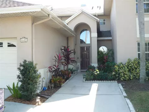 8628 Sweet Magnolia Pl, Seminole, FL 33777