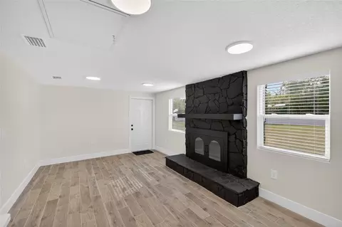 Living - 17352 Us Highway 41, Spring Hill, FL 34610 photo 2 of 3