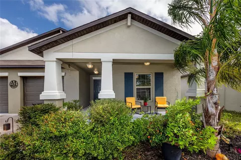 16654 Carlton Pond St, Wimauma, FL 33598