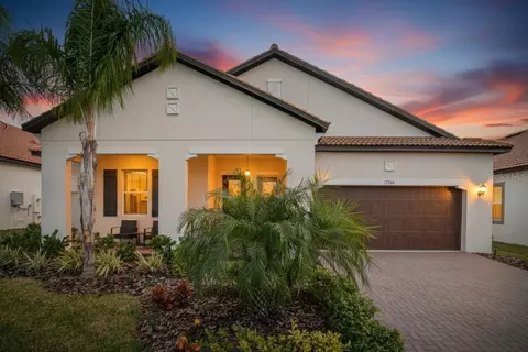 17316 Scuba Crest St, Wimauma, FL 33598