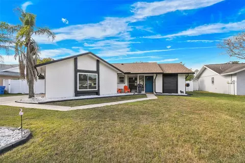 1729 Lake Crest Ave, Brandon, FL 33510
