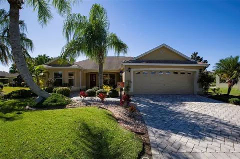 650 Bainan Pl, The Villages, FL 32162