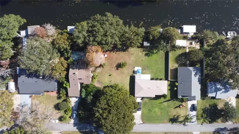 Lisa Drive, Tavares, FL 32778