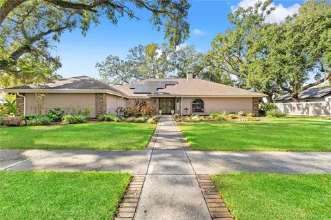 10902 Bent Tree Pl, Tampa, FL 33618