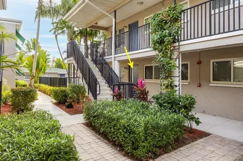 212 S Church Ave #111, Tampa, FL 33609