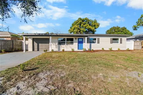8537 74th Ave N, Seminole, FL 33777