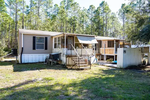 132 Nutmeg Trl, Interlachen, FL 32148