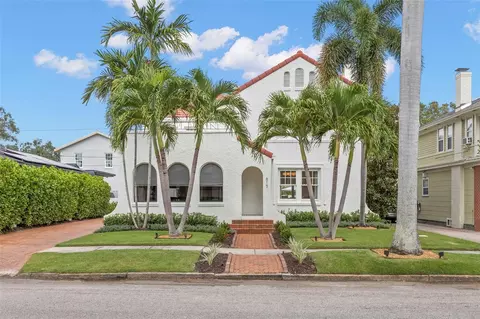 615 16th Ave NE, Saint Petersburg, FL 33704