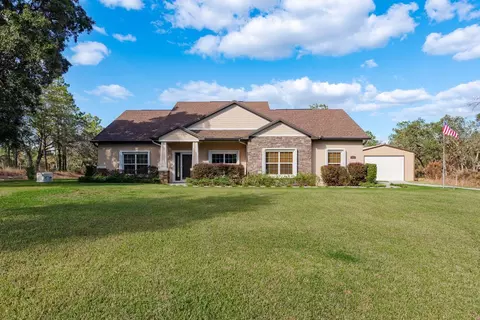 12097 Thames Ave, Weeki Wachee, FL 34614
