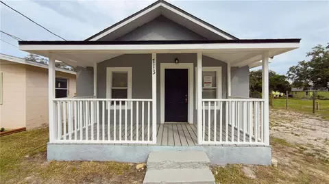 713 Sears Ave NE, Winter Haven, FL 33881