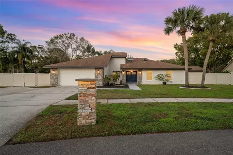 3843 Georgia Ct, Tarpon Springs, FL 34688