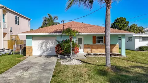 7027 Mccray Dr, Hudson, FL 34667