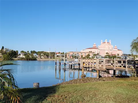 3207 W Maritana Dr, Saint Pete Beach, FL 33706
