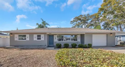 1010 Emerson Dr, Dunedin, FL 34698