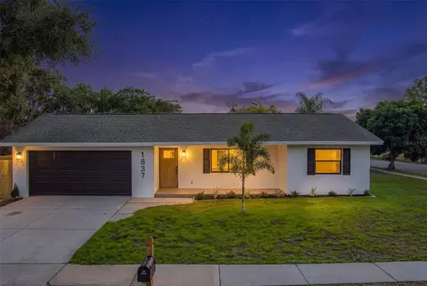 1837 Sourwood Blvd, Dunedin, FL 34698