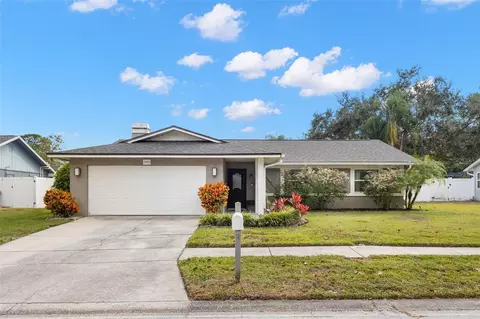 2420 Osprey Ave, Palm Harbor, FL 34683