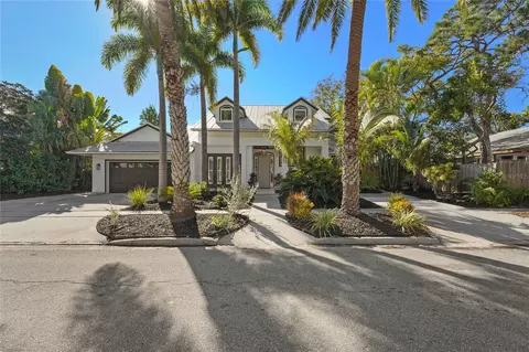 1826 Boyce St, Sarasota, FL 34239
