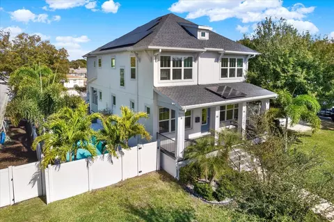 139 42nd Ave NE, Saint Petersburg, FL 33703