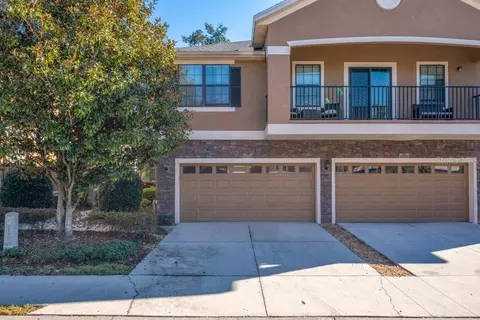 5722 Kinglethill Dr, Lithia, FL 33547