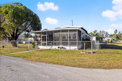 38755 New Jersey Ave, Zephyrhills, FL 33542