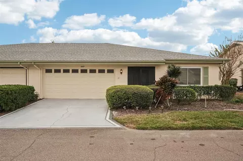 2009 Hereford Dr, Sun City Center, FL 33573