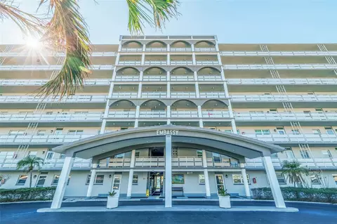 5900 Shore Blvd S #512, Gulfport, FL 33707