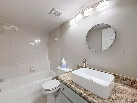 Bath - 2210 Utopian Dr E #214, Clearwater, FL 33763 photo 5 of 6