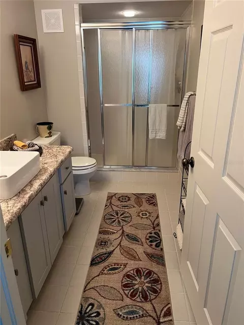 Bath - 2210 Utopian Dr E #214, Clearwater, FL 33763 photo 2 of 6