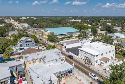 218 N Pinellas Ave, Tarpon Springs, FL 34689