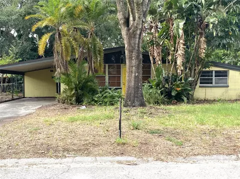 927 Lakewood Ave, Tampa, FL 33613