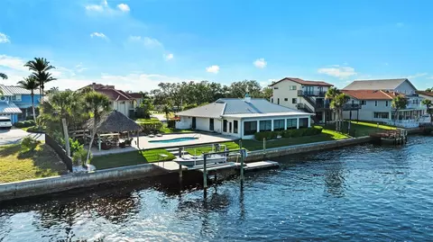5791 Westshore Dr, New Port Richey, FL 34652