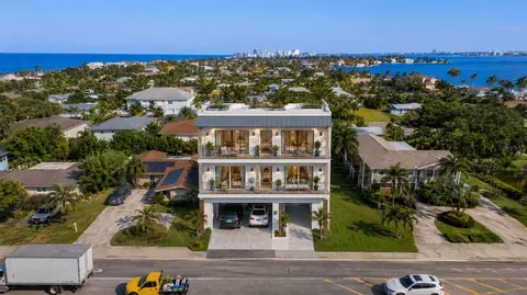 Causeway Boulevard, Belleair Beach, FL 33786