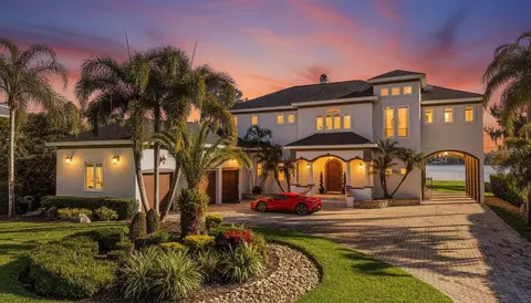 2609 Clark Rd, Tampa, FL 33618