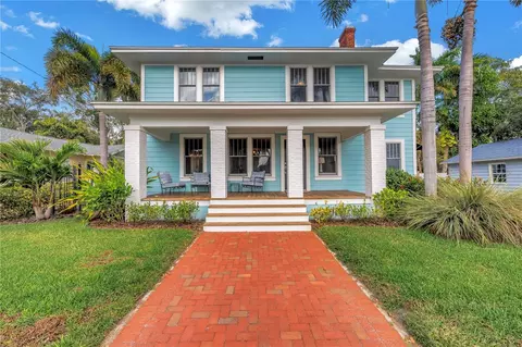 335 19th Ave NE, Saint Petersburg, FL 33704