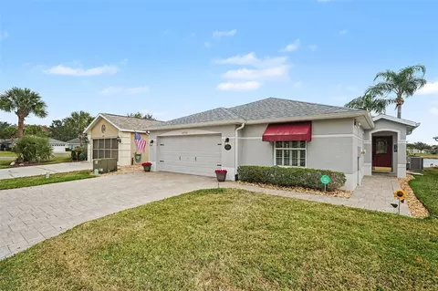 10926 Collar Dr, San Antonio, FL 33576