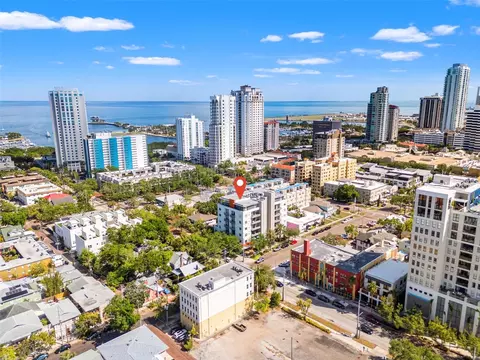 475 2nd St N #201, Saint Petersburg, FL 33701