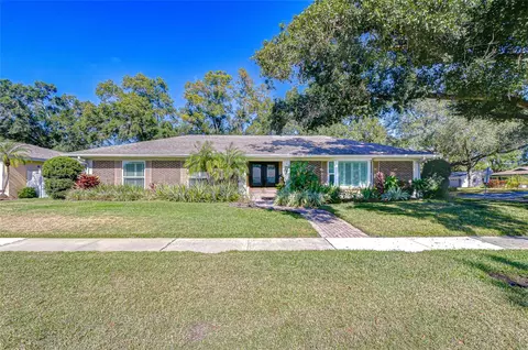 10901 Juniperus Pl, Tampa, FL 33618