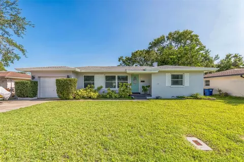 1220 Magnolia Dr, Clearwater, FL 33756