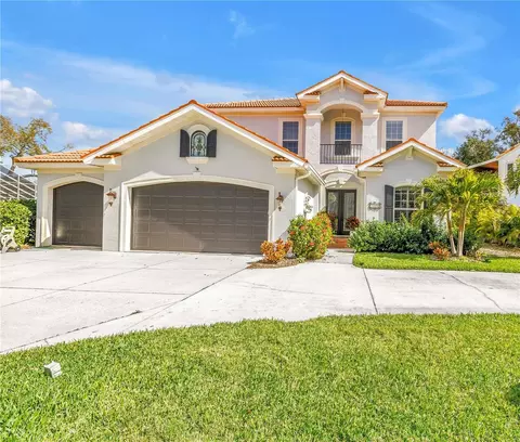 1600 Brightwaters Blvd NE, Saint Petersburg, FL 33704