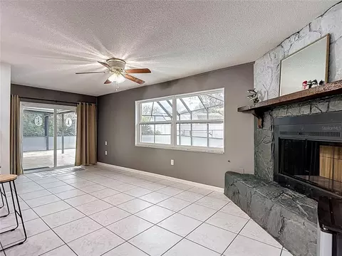 Living - 9171 Vicksburg Rd, Spring Hill, FL 34608 photo 4 of 6
