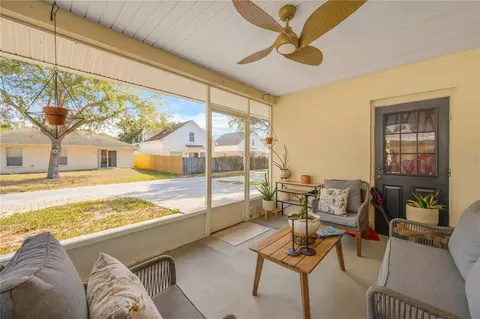 Exterior - 10318 Summerview Cir, Riverview, FL 33578 photo 7 of 10
