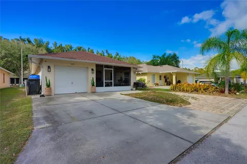 Exterior - 10318 Summerview Cir, Riverview, FL 33578 photo 4 of 10