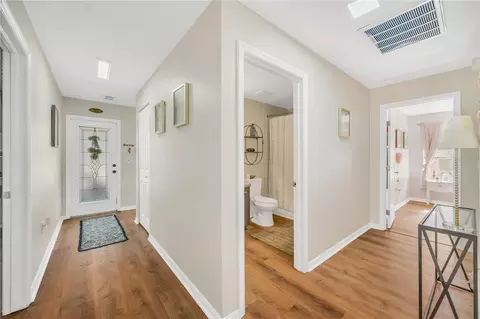 Entry Way - 10318 Summerview Cir, Riverview, FL 33578 photo 2 of 4