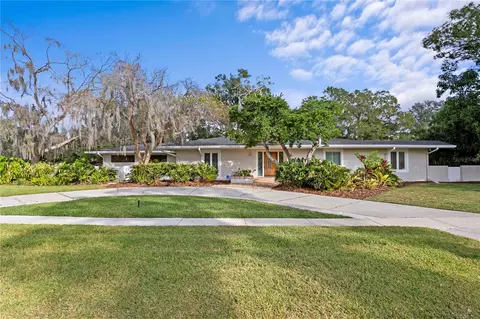 12915 Golf Crest Ter, Tampa, FL 33618