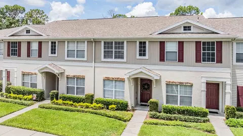 5886 Fishhawk Ridge Dr, Lithia, FL 33547