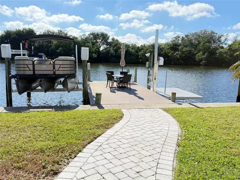 622 Mount Oak Ave NE #733, Saint Petersburg, FL 33702