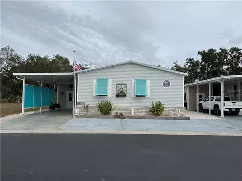 221 N Saint George Cir, Apollo Beach, FL 33572