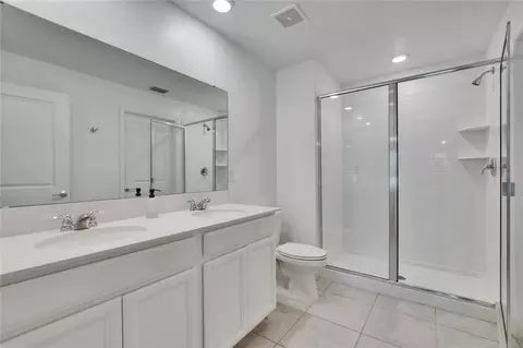 Bath - 272 Pershing St, Bartow, FL 33830 photo 1 of 4